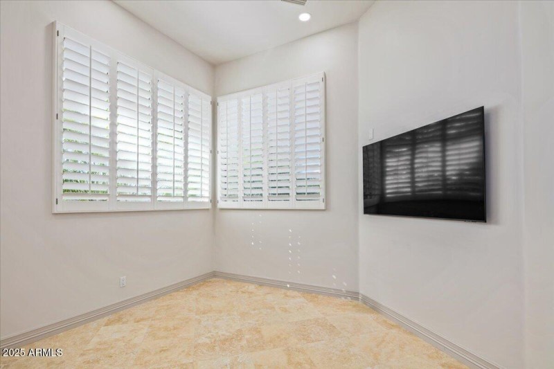 41-Primary Suite Bonus Room