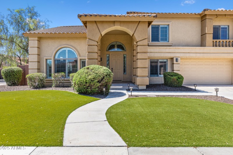 2409 W Quail Track Dr-4