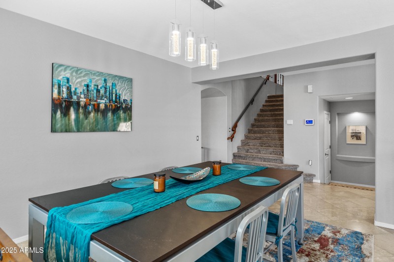 2409 W Quail Track Dr-17