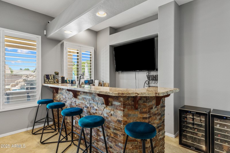 2409 W Quail Track Dr-32