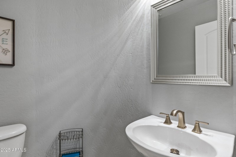 2409 W Quail Track Dr-41