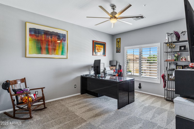 2409 W Quail Track Dr-49