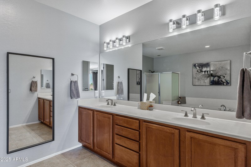 2409 W Quail Track Dr-56