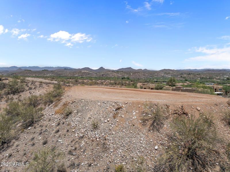 15-web-or-mls-DJI_20250703185704_0062_D