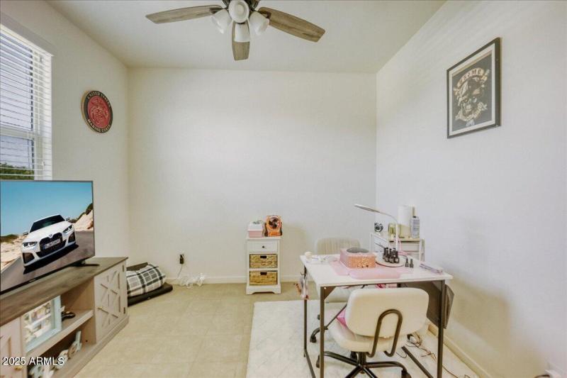 19-9825-W-Trumbull-Rd-Bonus-Room