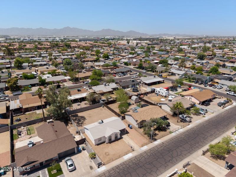 7139 W PALM LN, Phoenix, AZ 85035