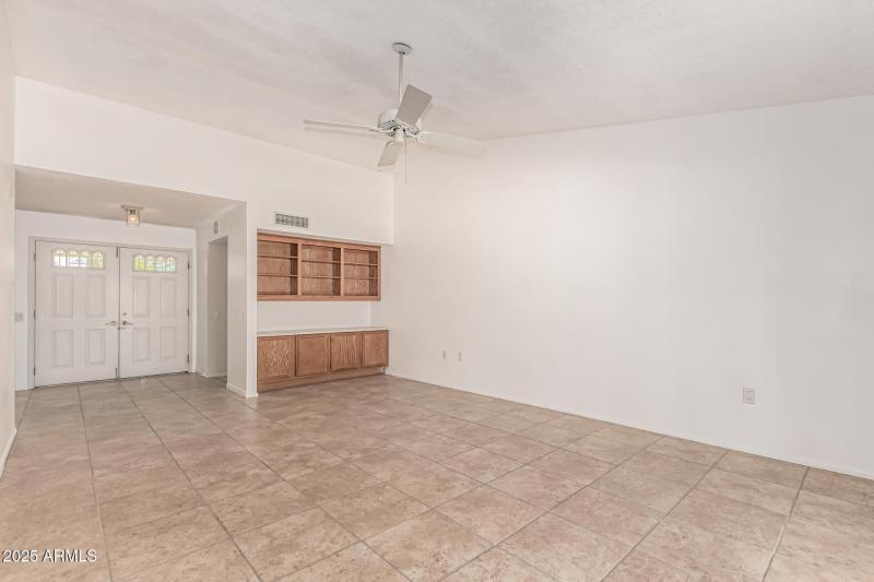 Entry with Built-In Storage