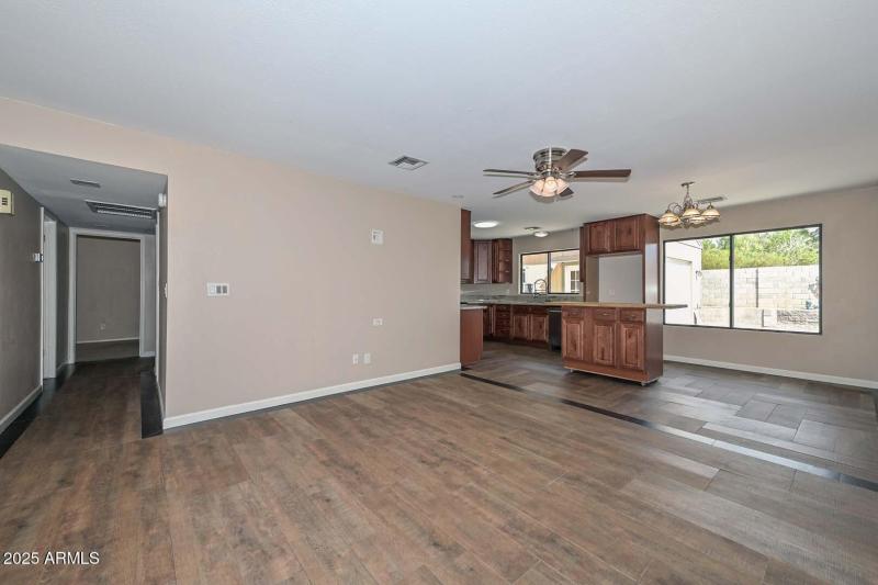 Great Room-Breakfast Room