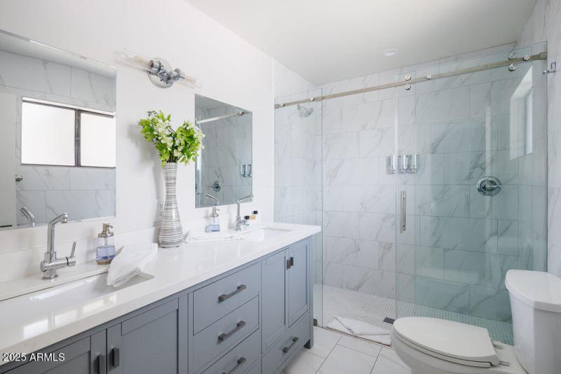 PROPERTYIMAGECO_3301N63rdSt_WEB-21