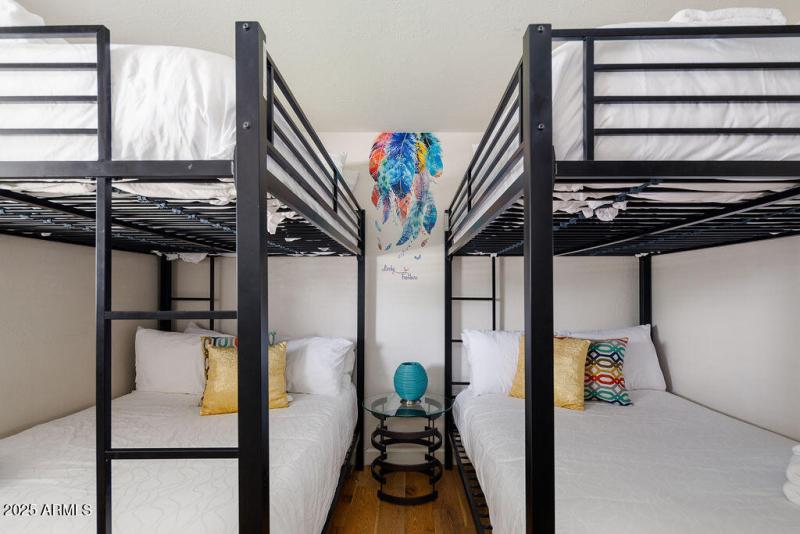 PROPERTYIMAGECO_3301N63rdSt_WEB-27