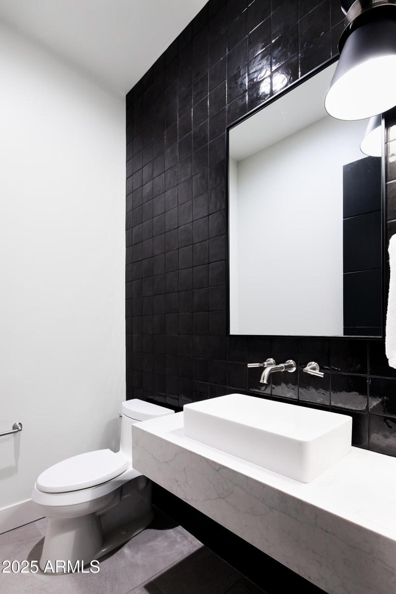 PropertyImageCo_3602NNavajoTrl_WEB_35