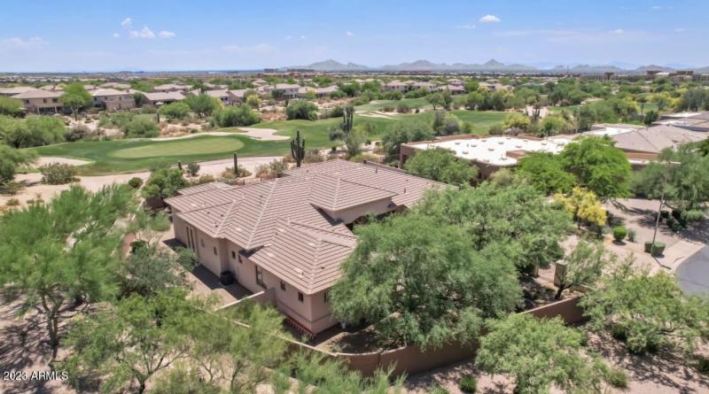 Backs to Wildfire Golf Course