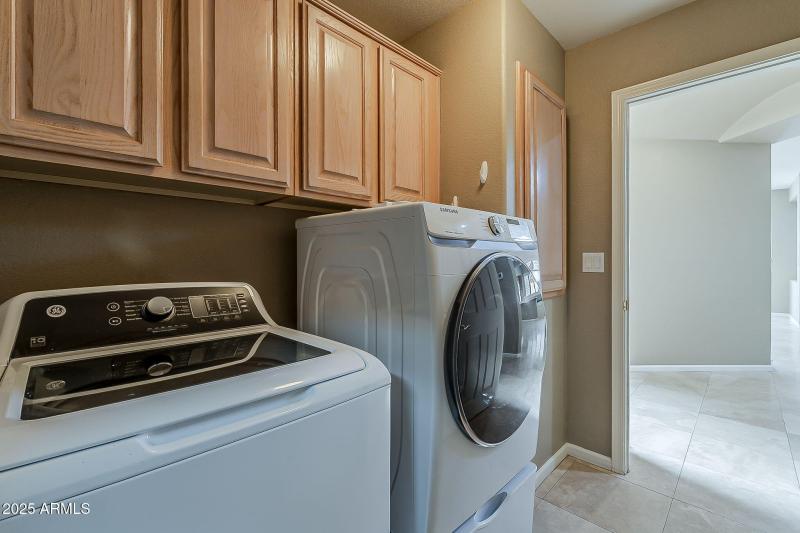 48-web-or-mls-Glenhaven-48