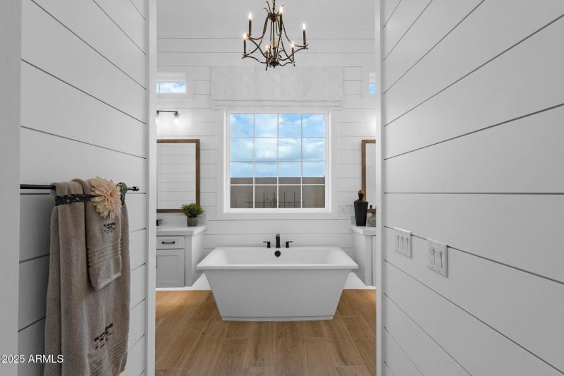 158-web-or-mls-1063-e-palm-bch-dr