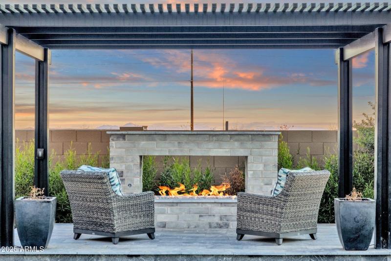 203-web-or-mls-1063-e-palm-bch-dr