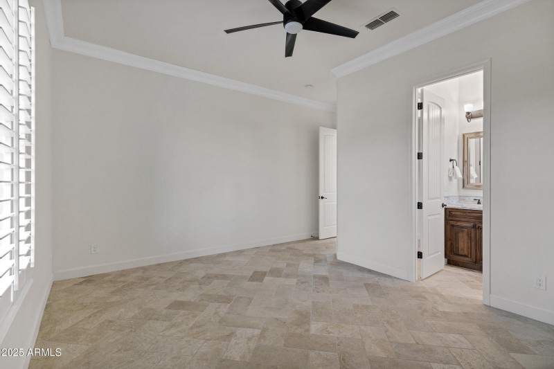 3076 E La Costa Dr-38