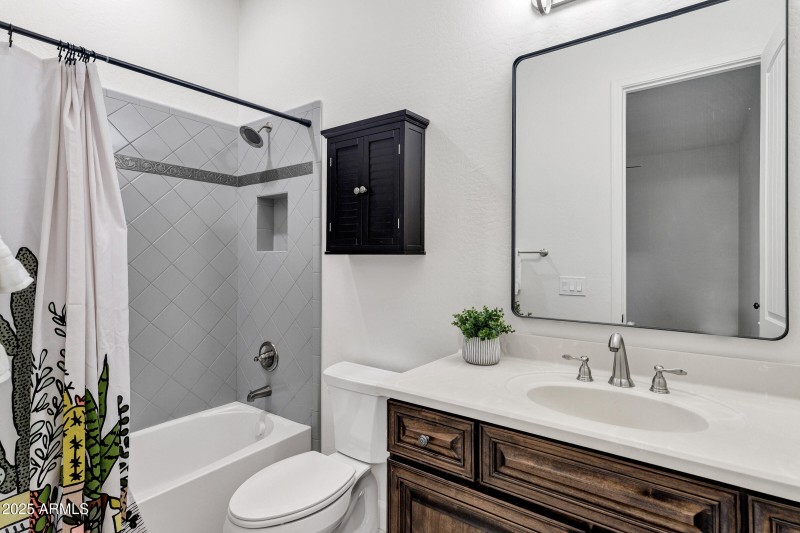 3076 E La Costa Dr-61