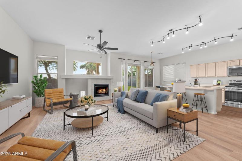 Staged - Livingroom/Kitchen