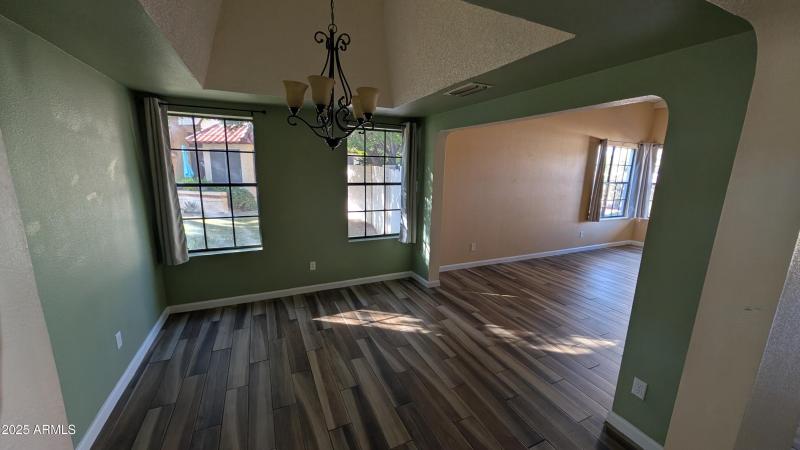 12) 59263-686dab4b725d3