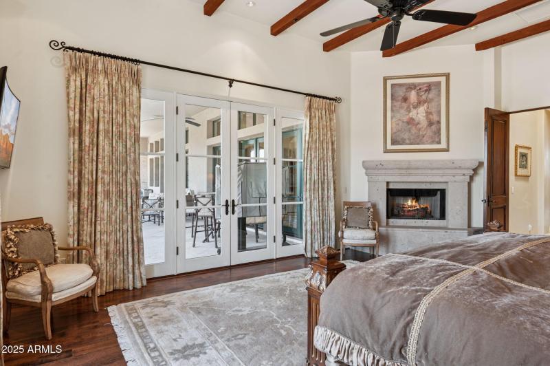 Primary Bedroom5738-n-32nd-pl