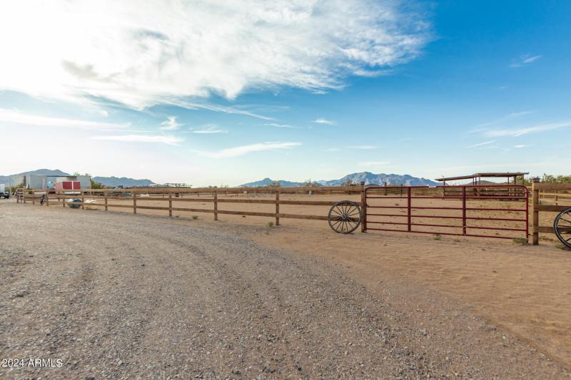 0040-40 - Deer Trail