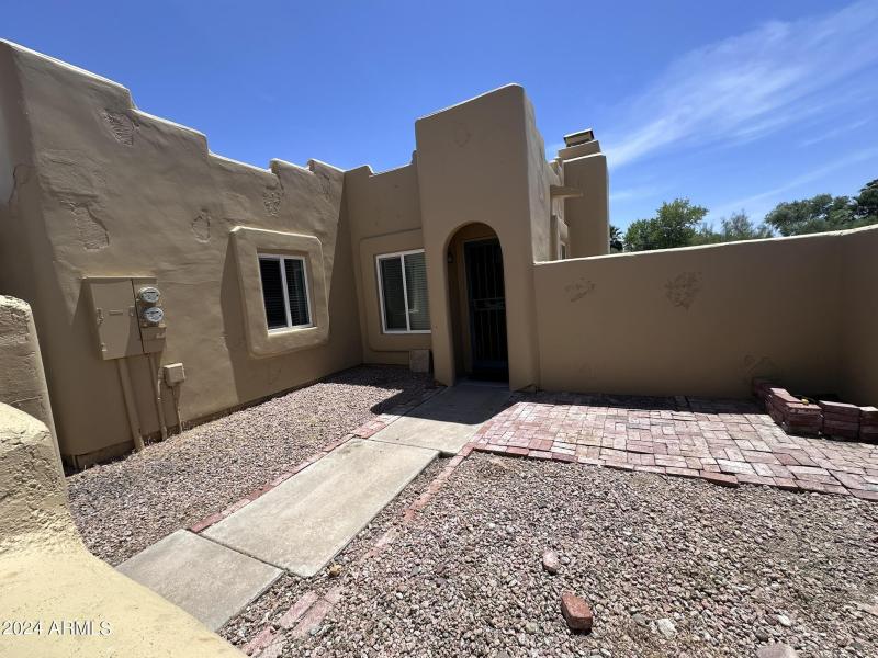 Front Courtyard Entry