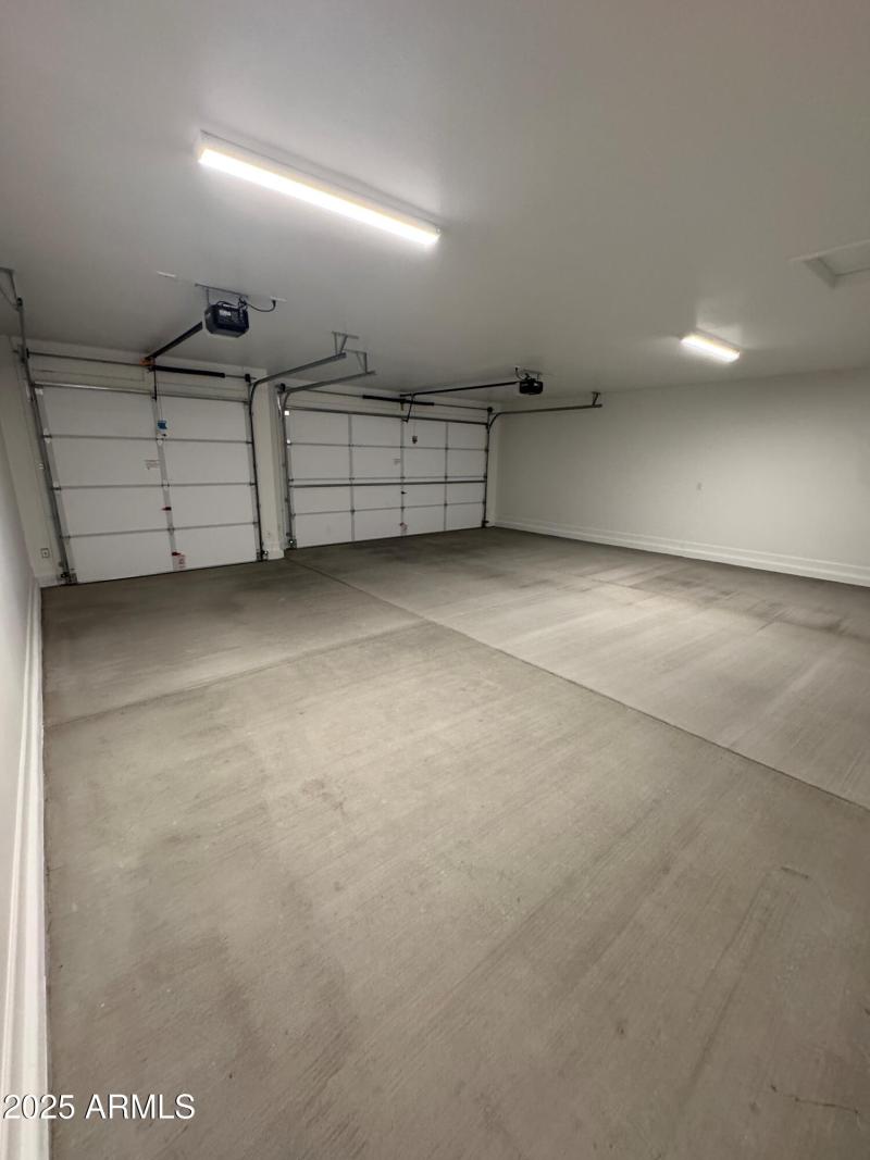 PC Unit 46 Lot 27 Garage