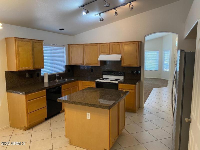 Open and Bright Kitchen