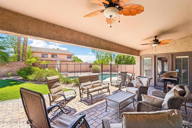 36-web-or-mls-N 85th Dr-S0907-036