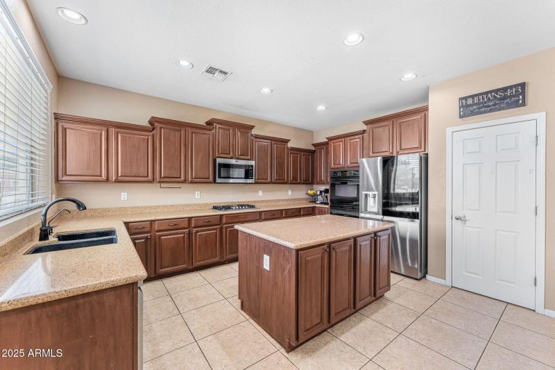 19-web-or-mls-DSC07953-HDR