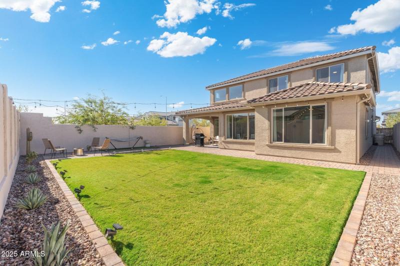 32-web-or-mls-DSC08396-HDR-Edit