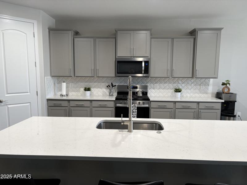 17) 59700-6866dc120527d