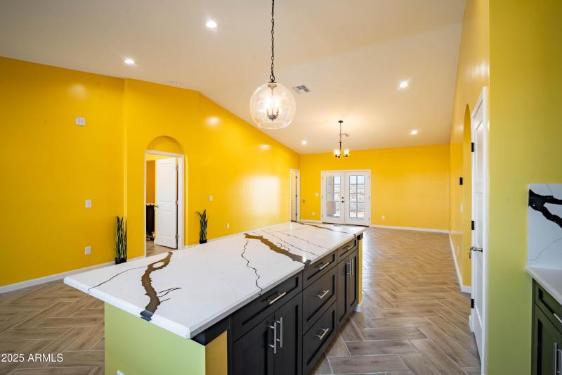 35684 W Chipman Rd -4