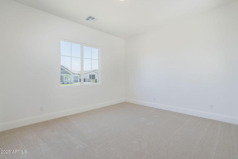 48-web-or-mls-77th-40