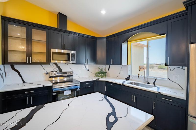 35684 W Chipman Rd -5