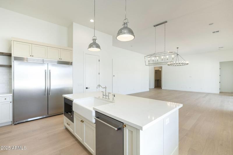 26-web-or-mls-77th-18