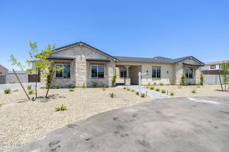 12-web-or-mls-77th-4