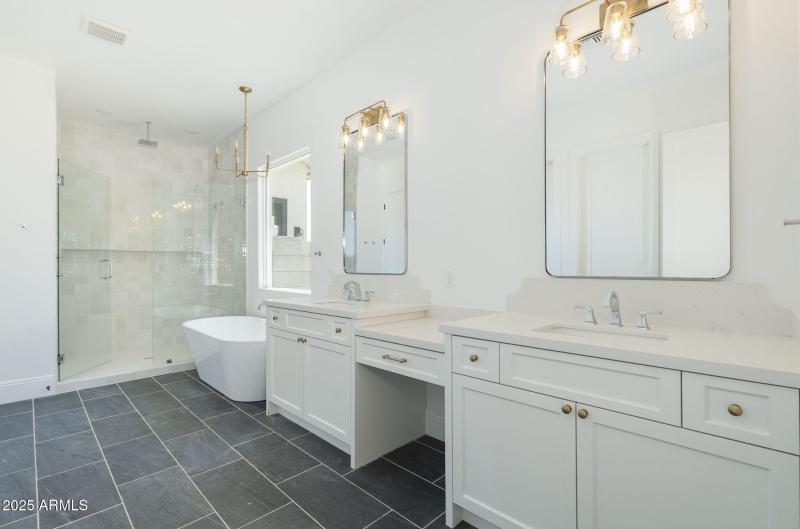 36-web-or-mls-77th-28