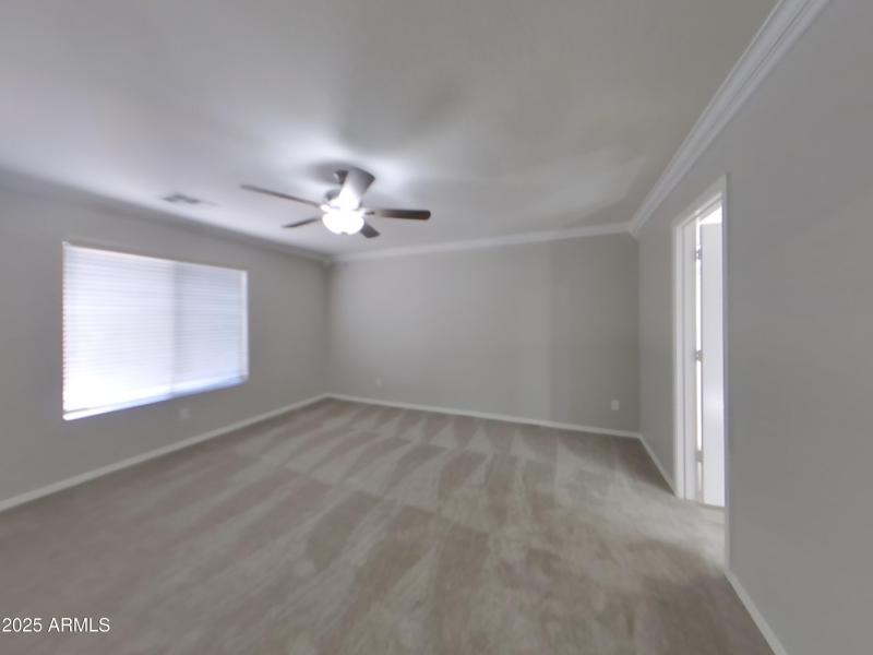 8_pc_3TzfK0WS1h_JCg3HVUExU_layout_0