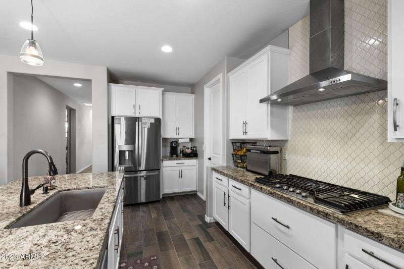 011___2741 S 85th Way