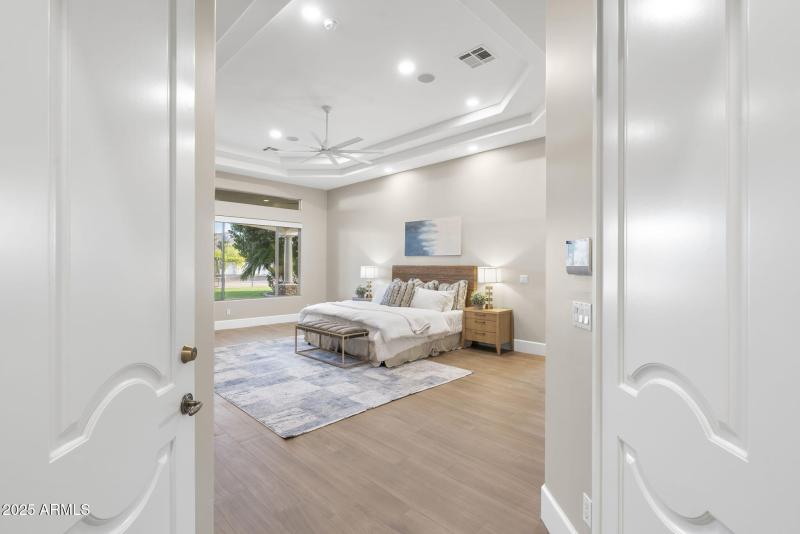 Oversized Primary suite