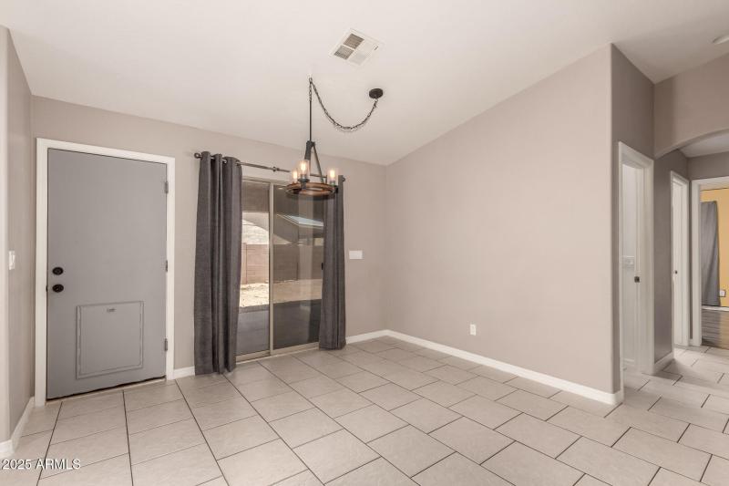 09 - Devonshire 10032