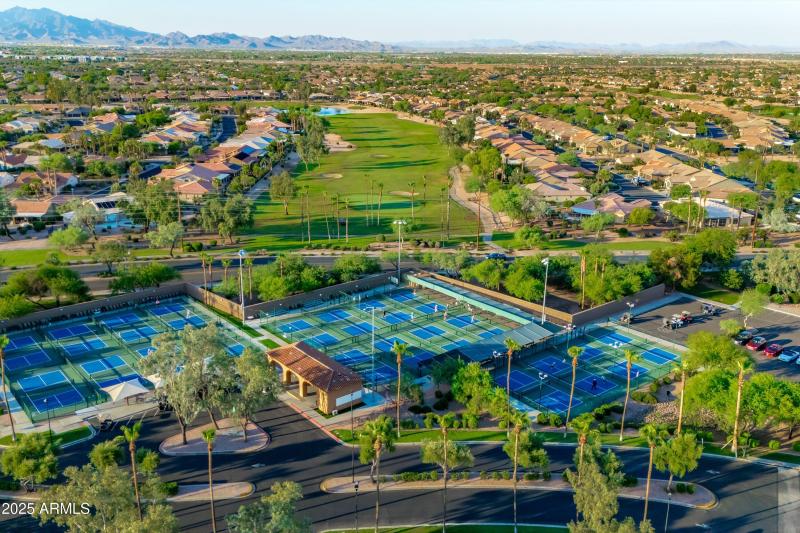 41-Clubhouse and Course View