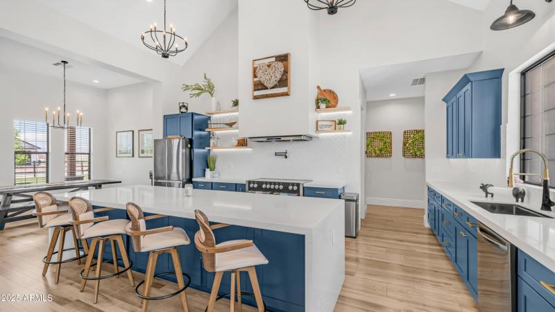 29617 W Eagle Dr (11)