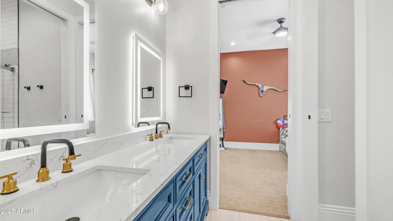 29617 W Eagle Dr (36)