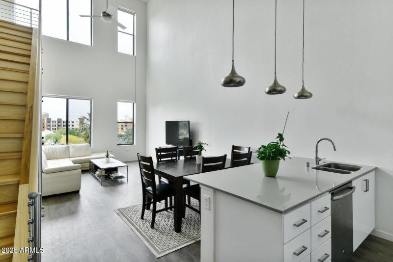 1130 N 2nd Street #401