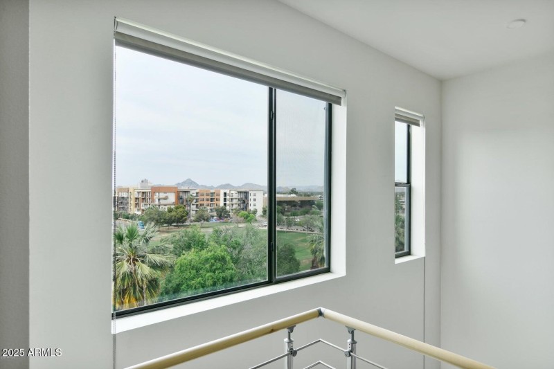 1130 N 2nd Street #401