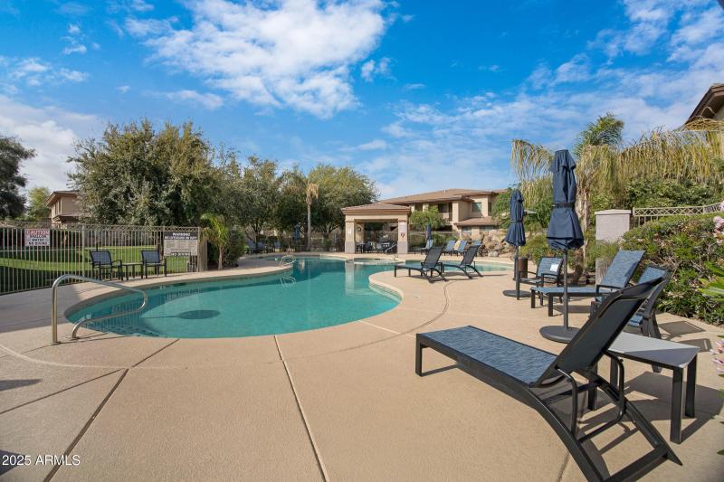 3330 S Gilbert Rd #2013