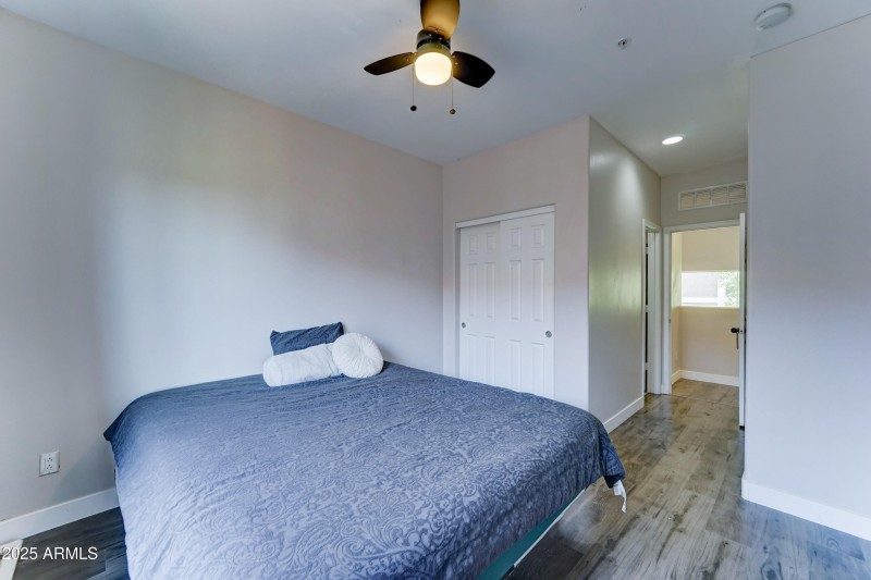 North-Phoenix-Epic-Townhome-16