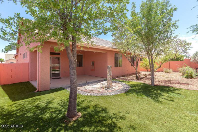 2714StonehengeDrive-21